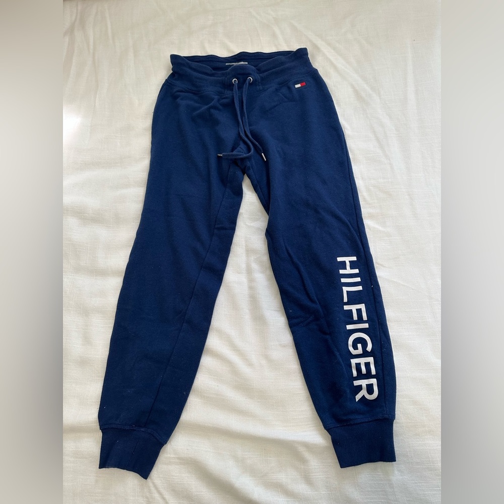Tommy Hilfiger sweats